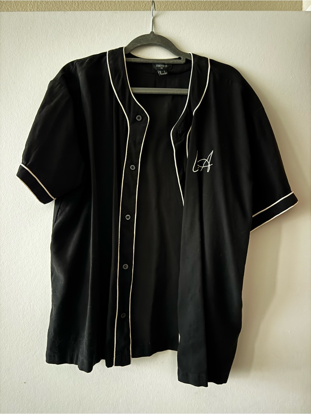Forever 21 Black Button-Up Baseball Jersey with White Piping